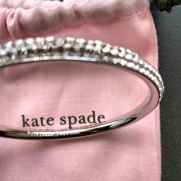 🤍SOLD🤍 Bracelet - Picture 3 of 5